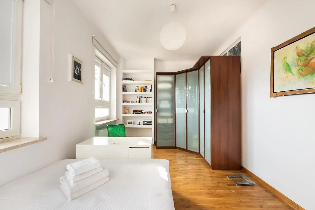 Plac Wilsona 2-Bedroom Apartment Warsaw Poland