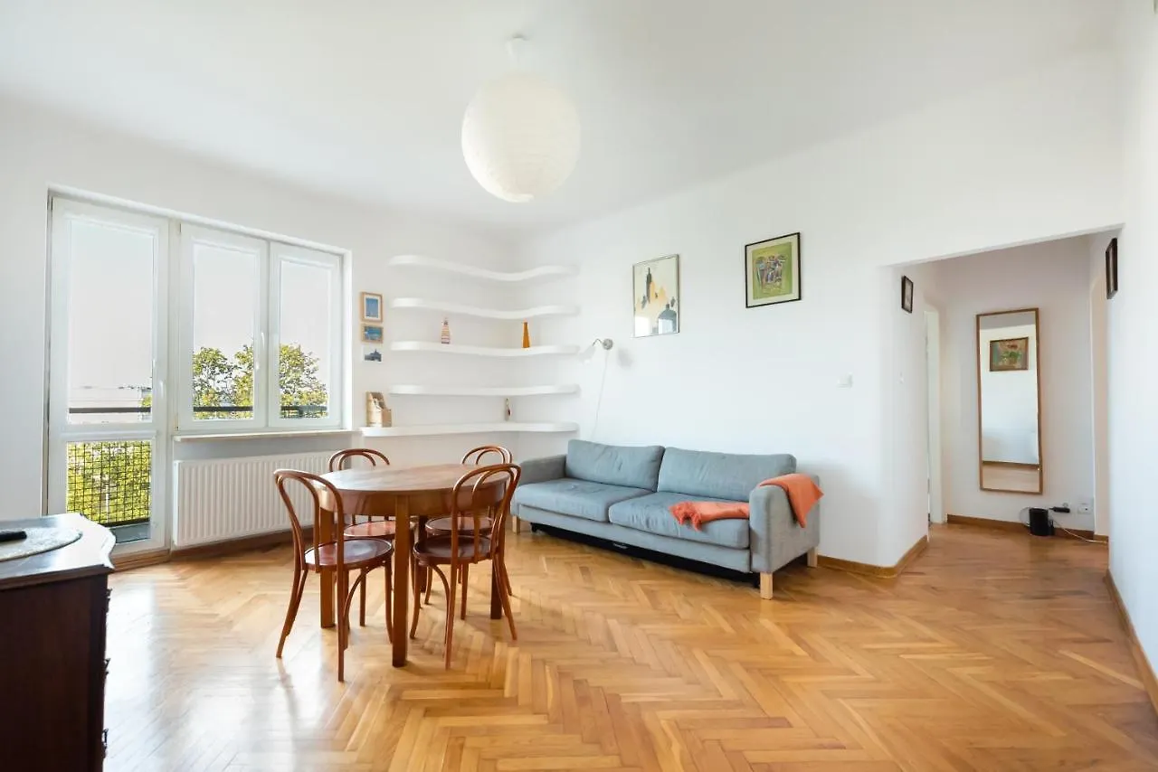 Plac Wilsona 2-Bedroom Apartment Warsaw